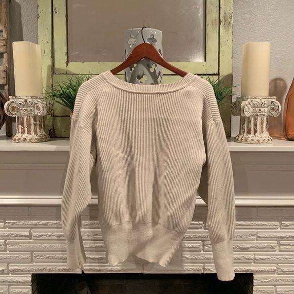 Free People Ribbed ALLURE Cream V-Neck Cozy Sweater Size Large - Picture 6 of 6